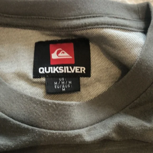 Quicksilver shirt - Picture 3 of 3